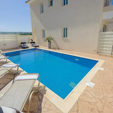 Villa Pernera 012