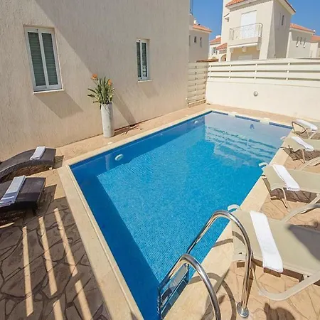 Pernera 012 Πρωταράς