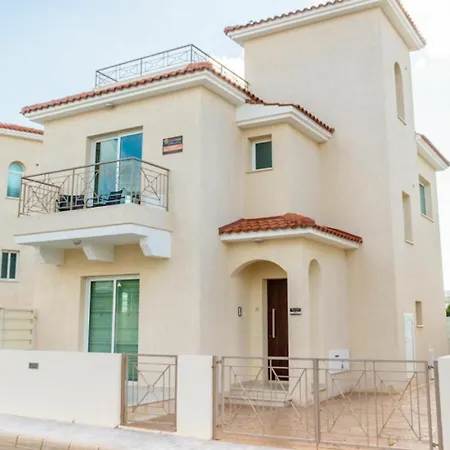Villa Pernera 012