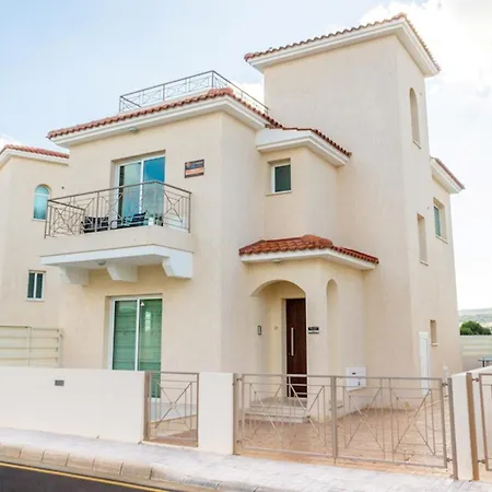 Βίλα Pernera 012