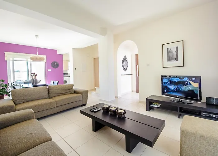 Pernera 012 * Protaras