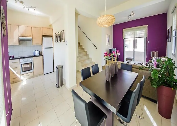 Pernera 012 ヴィラ プロタラス