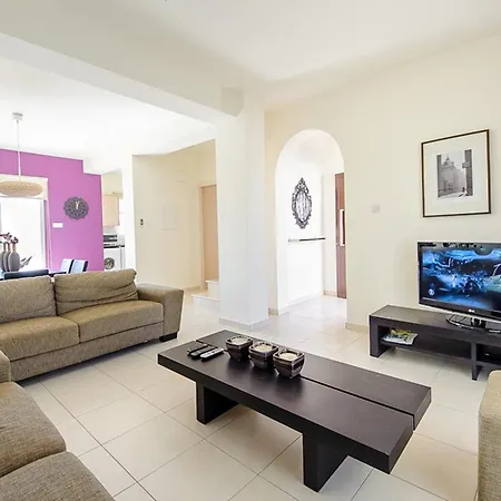 Pernera 012 * Protaras